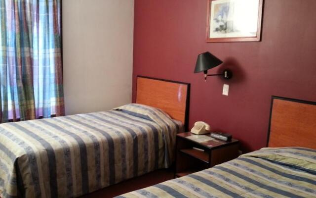 Suites Don Carlos