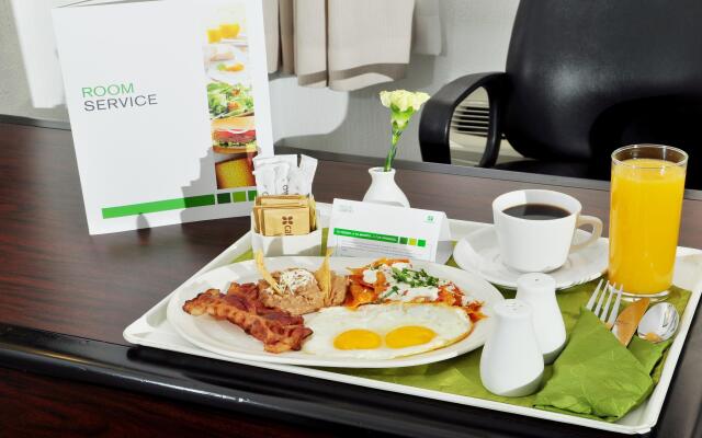 Holiday Inn Tijuana Zona Rio by IHG