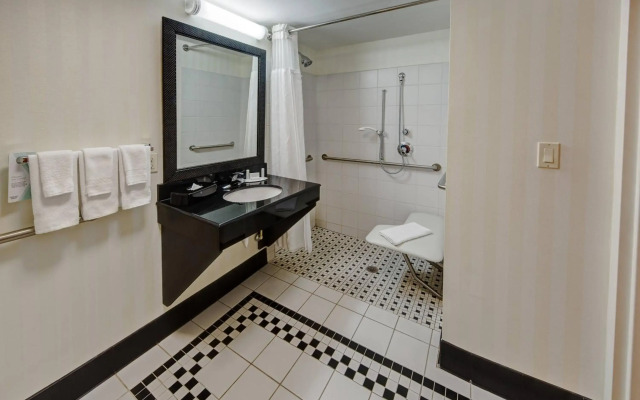 Fairfield Inn & Suites by Marriott Naples