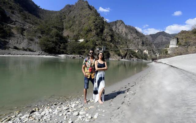Raga on the Ganges