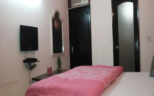 Manraj Guest House