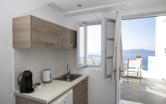 Santorini View Studios-Adults Only