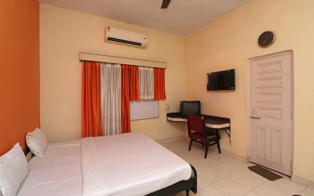 OYO 37028 Hotel Sheela