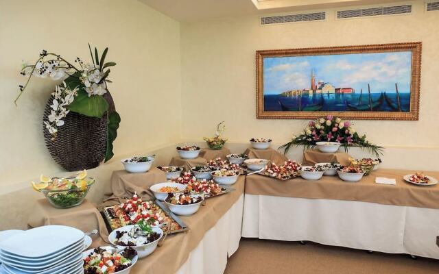Carmen International Hotel
