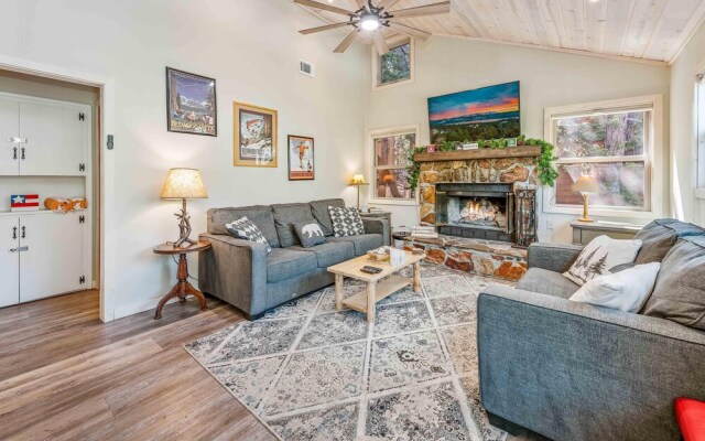 103 - Bow Canyon Escape