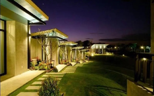 Sasima Moonlight Villa