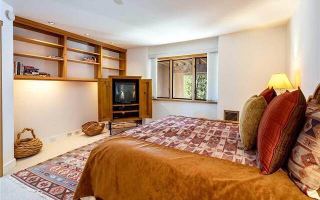 Mitchells East Side - Three Bedroom Home