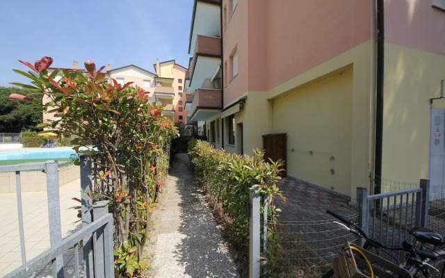 Comfy Flat in Rosolina With Shared Pool