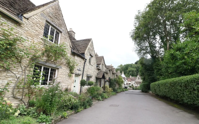 Castle Combe Cottage