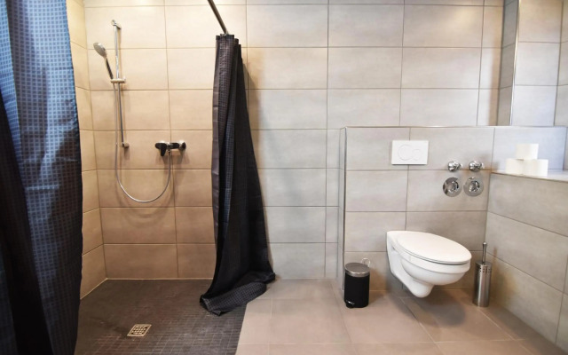 Boardinghouse Werwolf by Teamflats