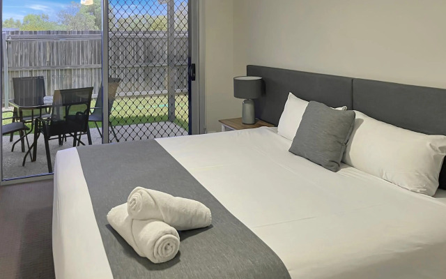 Direct Collective - Villas on Rivergum