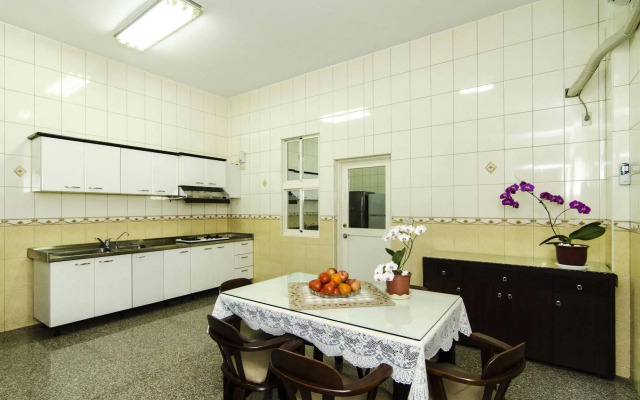 Phoenix Walkway Homestay