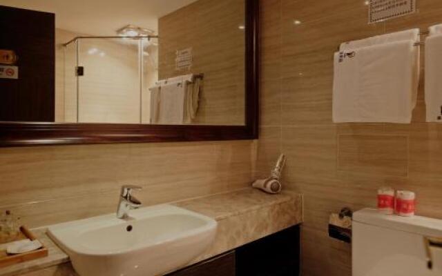 Ring Service Apartment 798 Art Zone