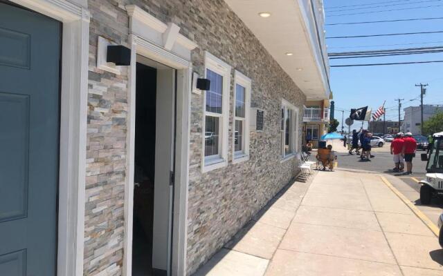 Coastal Sands Inn