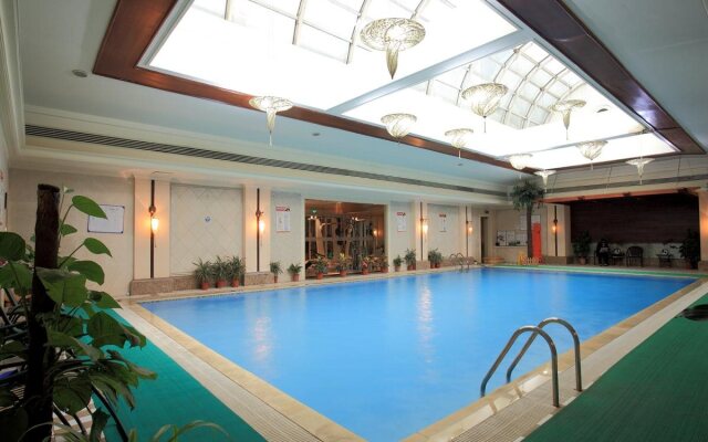 King Wing Hot Spring International Hotel