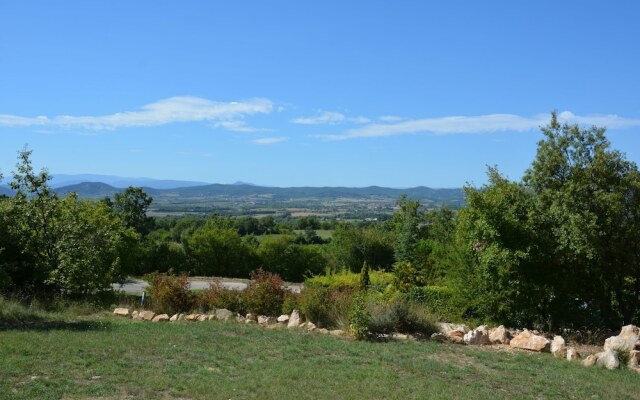 Cozy Villa in Saint-privat-de-champclos With Private Pool