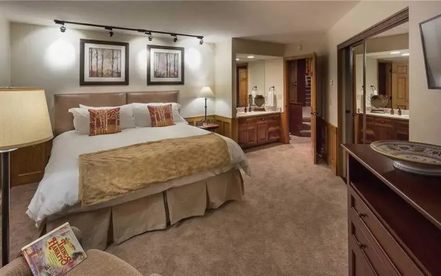 Trails Edge Lodge
