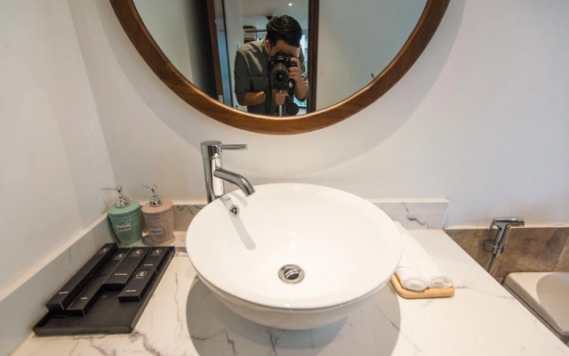 Sunny Home Apartment