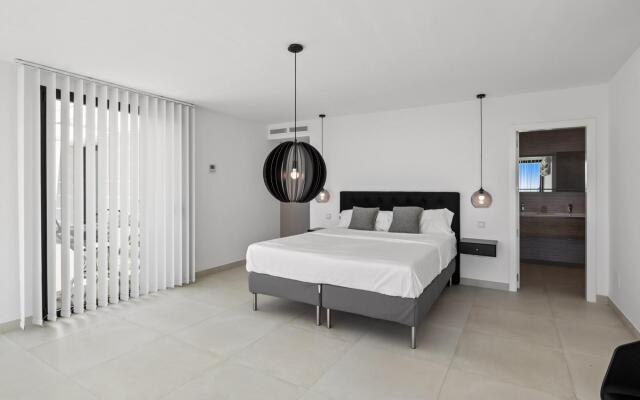 Villa Nirvana in Fuengirola