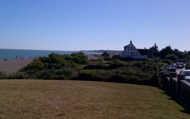 The Follies Cottage B&B