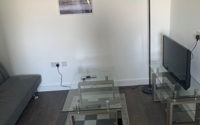 Top Floor - Serviced Apartments