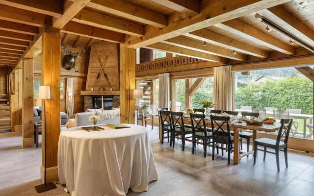 Magnificent Chalet Valhalla 5 Central Chamonix