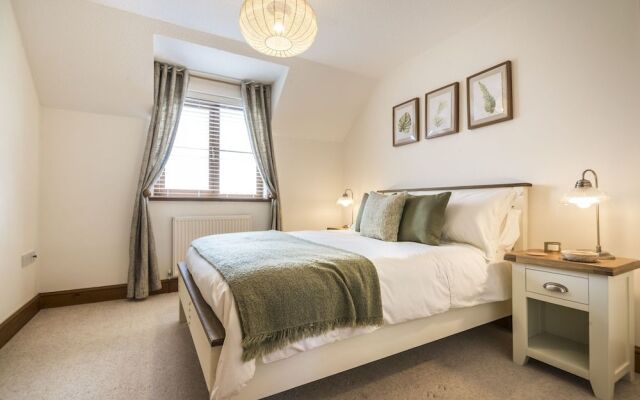 French Fields - 4 Bedroom House - St Florence