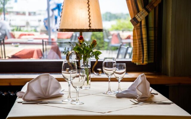Strand Hotel Garni Diessen