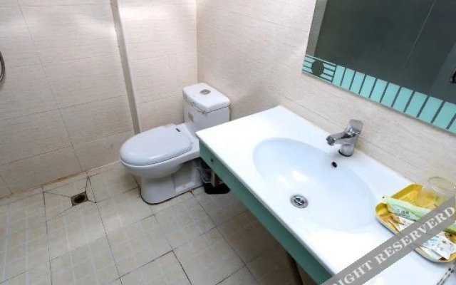 Jingcheng Business Hostel