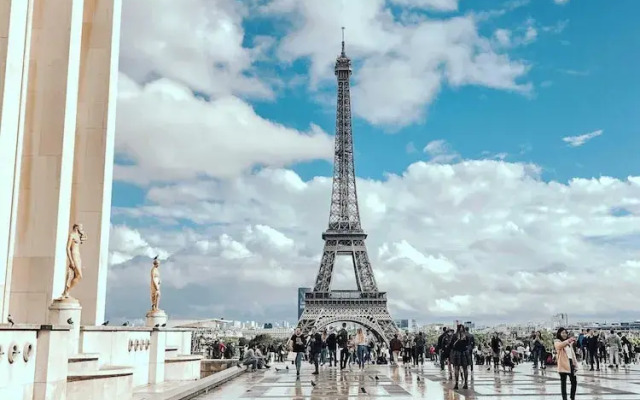 Charming Apartment - 2br/4p - Eiffel Tower