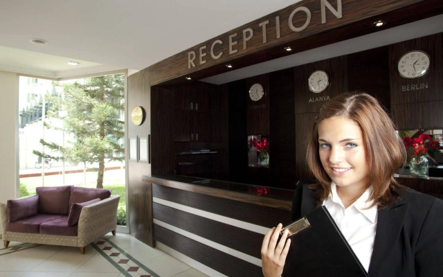 Parador Sky Hotel