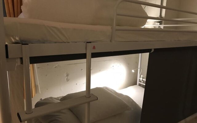 Zabutton Hostel