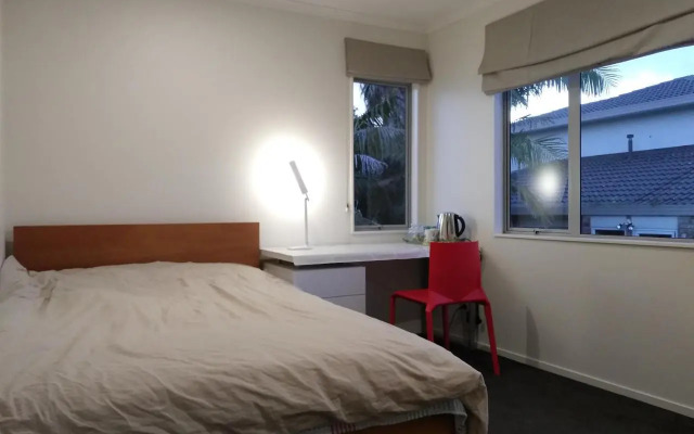 Stay Auckland
