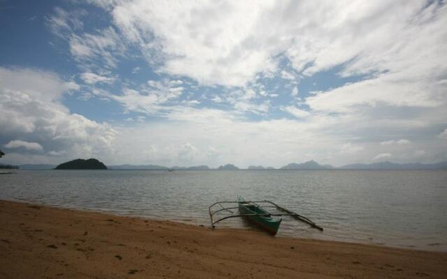 Lugadia Beach Cottages