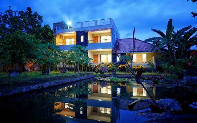 Pan Family Hotel