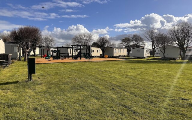 3 Bedroom, pet Friendly, Lyons Winkups, Towyn