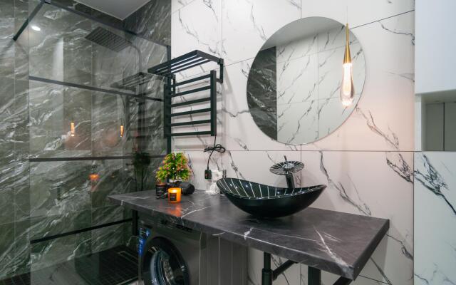 Home (Хоум) на улице Александра Матросова