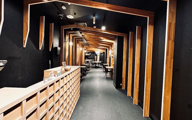 Namba Guesthouse HIVE - Hostel