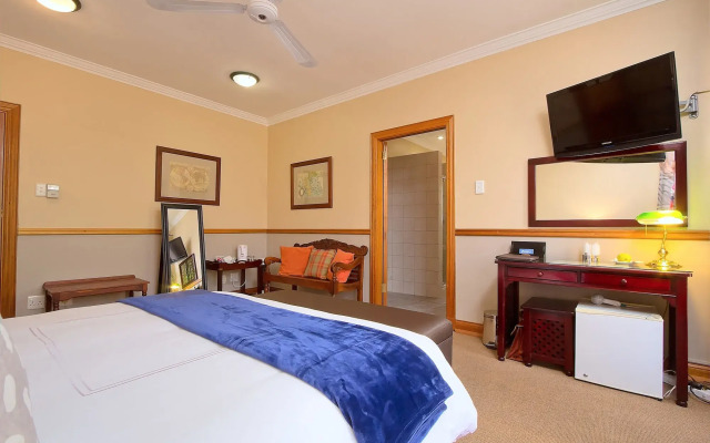 Centurion Golf Suites Boca Walk