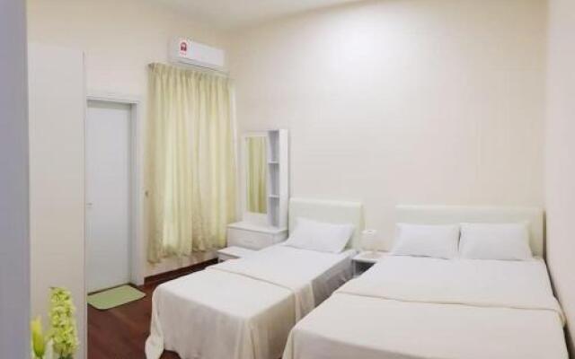 One Sierra 5 Bedrooms Semi D