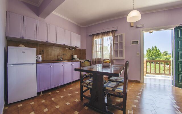 Potamos Apartments