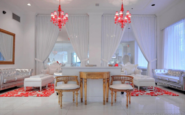 Red South Beach Hotel