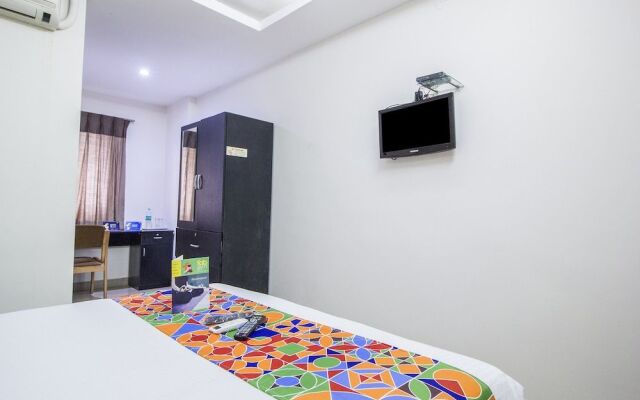 FabHotel 4 Seasons Silk Board