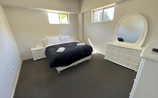 Central Ground Floor Apartment