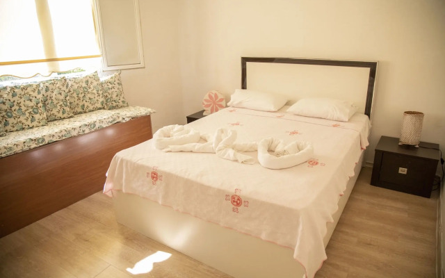 Zeren Alaçatı Butik Otel