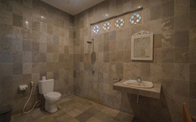 Nyoman Ada Resort – Bathroom – Ubud