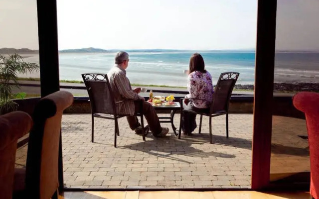 Waterfront House & Restaurant
