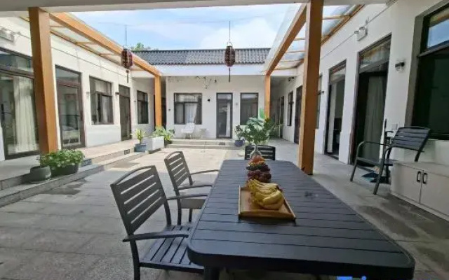 Xikelai Homestay (Beijing Universal Studios Resort)