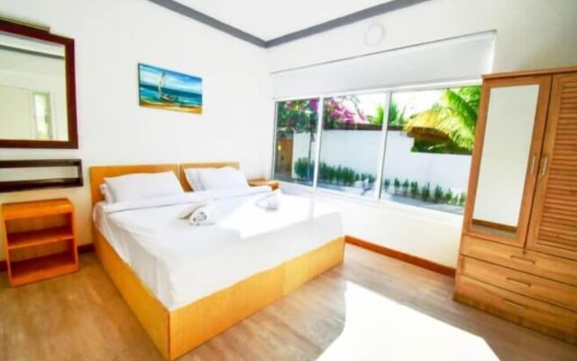 Go Surf Maldives