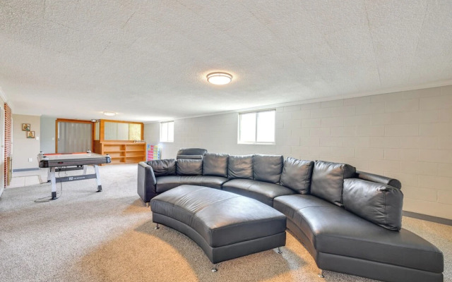 Family-friendly Yakima Escape w/ Yard & Pool!